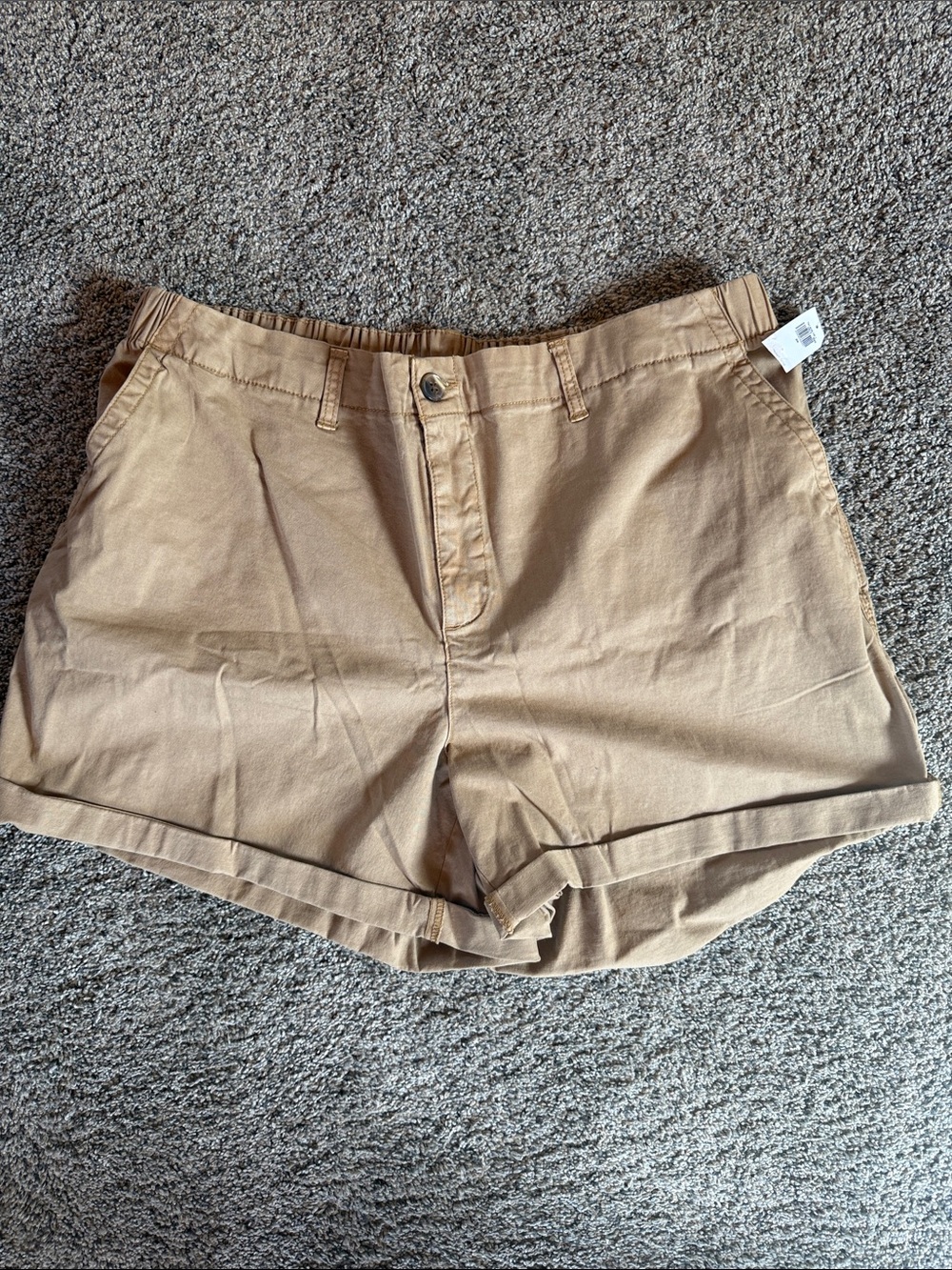 Women’s old navy khaki shorts